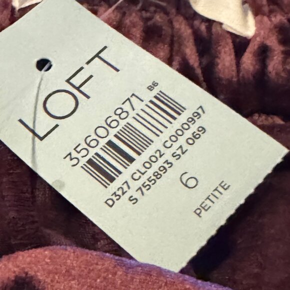 NWT LOFT Crushed Velvet Pleated Ankle Pants – Burgundy – Petite 6P - Picture 7 of 9